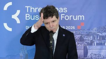 Nicuşor Dan: Nu s-a schimbat absolut nimic în orientarea strategică a României, nici în relaţia cu Uniunea, nici în relaţia cu NATO, nici în relaţia cu SUA