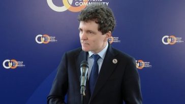 Nicuşor Dan, după ce AUR a spus că va merge la Cotroceni cu propunerea Călin Georgescu premier: Acest scenariu este exclus, el e bun de titlu de ziar, dar e exclus în practică / Despre AUR: M-am ferit să folosesc cuvântul extremist