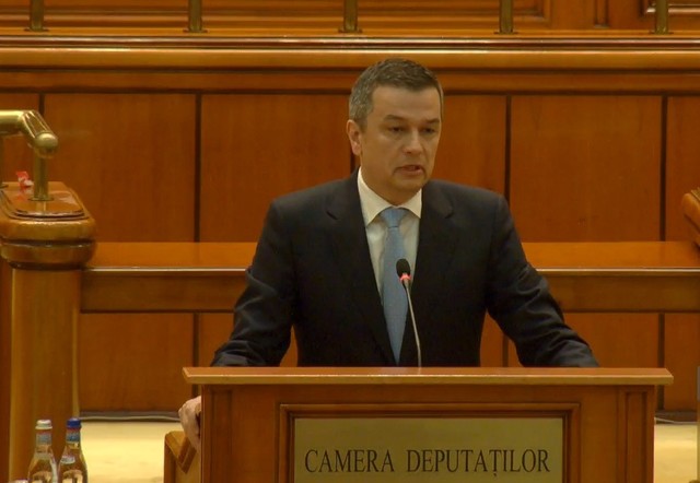 MOŢIUNE DE CENZURĂ – Grindeanu: Vreţi să vorbim despre banii primiţi de Bihor şi Oradea în ultimii ani? Vreţi să vorbim de aeroportul din Oradea, dacă se susţine economic acest aeroport?