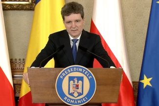 Nicuşor Dan cheamă luni partidele la consultări în vederea desemnării premierului / Au fost convocate toate formaţiunile parlamentare