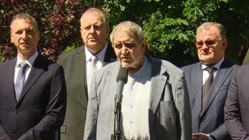 Consultări la Cotroceni – Varujan Pambuccian: Am spus că nu e bine să ne grăbim şi nu e bine să legăm discuţiile de persoane. Să pornim o reconstrucţie a coaliţiei, pe care noi o vedem obligatoriu în jurul nucleului PNL-PSD