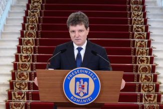 Nicuşor Dan: În SAFE avem o componentă importantă dedicată unor capabilităţi antiaeriene. Contractele se semnează zilele astea / Avem acorduri cu partenerii, pentru echipamente care să vină în România, am cerut urgentarea