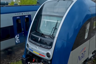Miruţă: Culmea absurdului la CFR: am găsit în curtea Ministerului Transporturilor 21 de trenuri noi, moderne, care zac de luni bune spre a fi decolorate de soare, în timp ce călătorii îndură, în trenuri vechi, banchete rupte şi toalete sparte – VIDEO