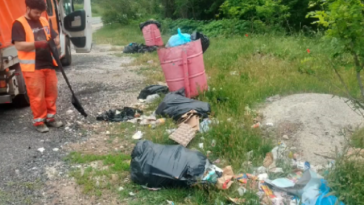 CNAIR: Munţi de gunoaie, saci menajeri abandonaţi şi parcări transformate în depozite improvizate de deşeuri, pe Clisura Dunării, una dintre cele mai circulate şi apreciate rute turistice din România/ Apelul reprezentanţilor instituţiei – VIDEO