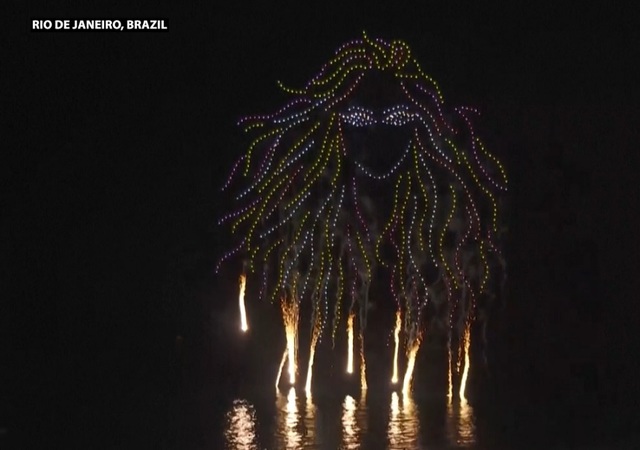 Rio în stilul Shakira – Concert grandios al vedetei latino-americane pe plaja Copacabana – VIDEO