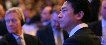 Ministrul japonez al Apărării respinge, la Dialogul de la Shangri-La, acuzaţii de ”militarism” ale Chinei. Japonia urmează să transfere Filipinelor în 2027 distrugătoare de clasa Abukuma şi avioane de tip TC-90