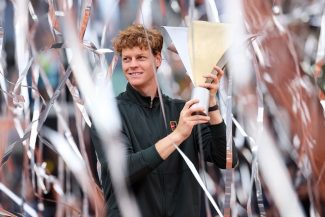 Jannik Sinner a scris istorie la Madrid Open: Al cincilea titlu consecutiv de Masters 1000 / Italianul l-a învins pe Zverev în 57 de minute