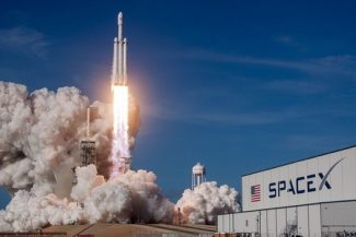 SpaceX leagă remuneraţia lui Elon Musk de colonizarea planetei Marte