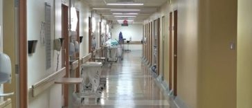 Verificări ale DSP la Maternitatea Polizu, unde un nou-născut prematur a murit/ Medicul curant, amendat cu 2.000 de lei întrucât nu a făcut screeningul la internare/ A fost sesizat Colegiul Medicilor pentru aspecte privind un posibil caz de malpraxis