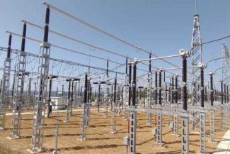 Transelectrica monitorizează permanent evoluţia parametrilor şi ia toate măsurile tehnice necesare pentru menţinerea funcţionării în condiţii sigure a reţelei electrice de transport, după oprirea celor două unităţă nucleare de la Cernavodă