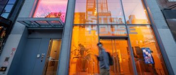 Prima librărie “fără cărţi” s-a deschis la New York