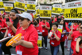 1 Mai – Ziua Muncii – Origine, istorie, semnificaţii, celebrări în lume/ Marş şi miting organizat anul acesta la Los Angeles împotriva ICE şi pentru apărarea democraţiei