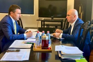 Tanczos Barna: Plata la timp a subvenţiilor destinate fermierilor, cea mai importantă prioritate a Ministerului Agriculturii/ Alte măsuri pregătite de minister pentru crescătorii de porci şi de vaci de lapte