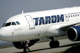 Miruţă: Am semnat pentru ca TAROM să primească aport de capital social, însă am amânat cu două săptămâni aprobarea bugetului / Ministrul reclamă că datele sunt nerealiste – grad de ocupare a aeronavelor estimat de 79%
