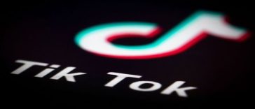 Uniunea Europeană pregăteşte măsuri împotriva TikTok şi Instagram, pentru ”designul care creează dependenţă” la copii