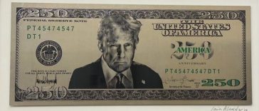 Administraţia Trump promovează introducerea unei bancnote de 250 de dolari cu chipul preşedintelui