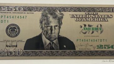 Administraţia Trump promovează introducerea unei bancnote de 250 de dolari cu chipul preşedintelui