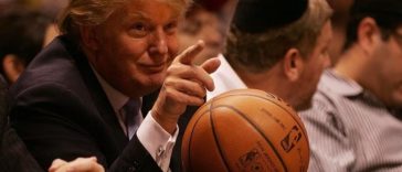Trump a anunţat într-o şedinţă de Guvern că se gândeşte să se ducă la un meci al finalei NBA la New York