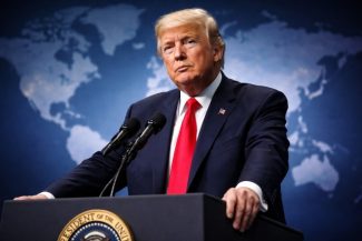 Reuters: Conflictele şi tensiunile lui Trump cu aliaţii ar putea dura mai mult decât războiul cu Iranul