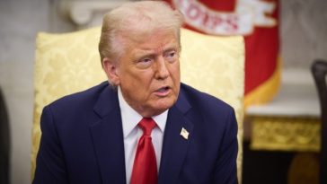 Cuba, o „ţară eşuată”, solicită ajutor, afirmă Trump. El anunţă că va purta discuţii cu Havana