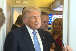 Trump anunţă că a ”discutat mult despre Taiwan” cu Xi, dar nu şi-a luat vreun angajament ”într-un sens sau altul”. ”El nu vrea să asiste la un război de independenţă”. ”Voi lua o decizie într-un termen relativ scurt” cu privire la vânzarea de armament Tai