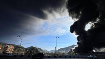 Drone ucrainene au lovit portul rusesc Tuapse pentru a patra oară
