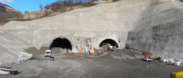 Director CNAIR: A fost străpunsă astăzi şi a doua galerie a tunelului Robeşti de pe Autostrada Sibiu-Piteşti – VIDEO