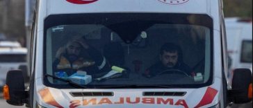 Patru morţi şi opt răniţi în sudul Turciei, în apropiere de Mersin. Suspectul, căutat