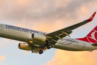 Incendiu la aterizarea unui avion al companiei Turkish Airlines pe principalul aeroport din Nepal. Toţi pasagerii sunt nevătămaţi – VIDEO
