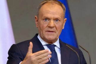 NATO este în pragul dezintegrării, avertizează premierul polonez