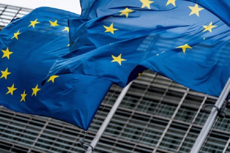 UE cere SUA să reintroducă tarifele convenite în acordul comercial înainte de aniversarea acestuia