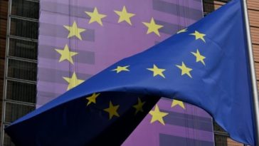 Ministerul Apărării anunţă că nu va semna contracte de achiziţie publică în cadrul Programului SAFE în condiţii dezavantajoase / Operatorii invitaţi să participe la discuţii, aprobaţi în CSAT