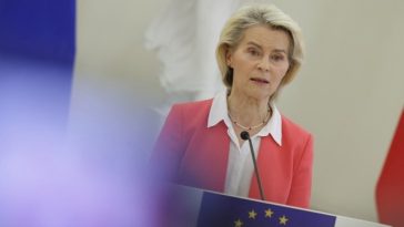 Dronă prăbuşită în Galaţi – Ursula von der Leyen: Războiul de agresiune al Rusiei a depăşit încă o linie roşie/ Suntem pe deplin solidari cu România şi cu cetăţenii săi/ Pregătim cel de-al 21-lea pachet de sancţiuni împotriva Rusiei