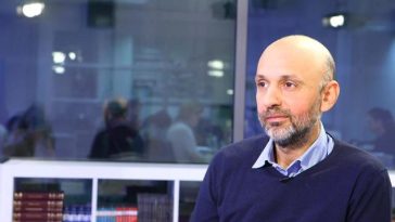 Fondatorul „Casa Bună”, despre propunerea AUR privind publicarea donatorilor pentru ONG-uri: Cum ar fi să aplicăm standardul ăsta pentru toţi cei care sunt în poziţii publice şi se bat în piept că îşi doresc binele ţărişoarei? George Simion, ce zici?