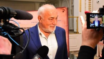 Scriitorii din România şi Republica Moldova susţin unirea celor două ţări: “Considerăm că a venit timpul să se treacă de la declaraţii de intenţii la fapte concrete”