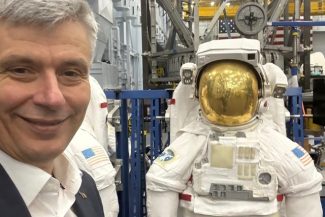 Virgil Popescu, vizită la Houston, SUA: Există oportunităţi reale şi concrete de colaborare între România, Uniunea Europeană şi Statele Unite – în energie, în spaţiu şi nu numai. Relaţia transatlantică are loc de aprofundat