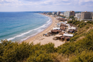 1 Mai – Hotelierii de pe litoral au pregătit 20.000 de locuri de cazare pentru minivacanţa de 1 Mai, dar se aşteaptă ca numărul turiştilor să fie între 15 şi 18.000