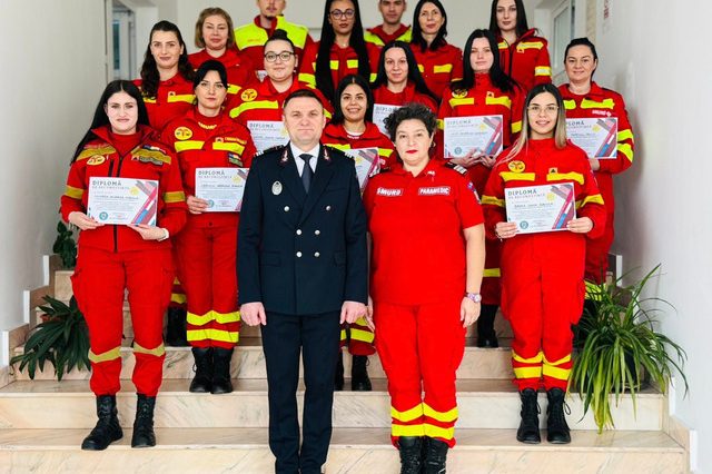 „Salvator din pasiune”. Un deceniu de la debutul programului naţional de voluntariat iniţiat de Departamentul pentru Situaţii de Urgenţă – Peste 18.000 de voluntari, dintre care 7.700 activi