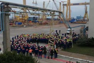 Sindicatul Liber Navalistul, chemat la negocieri de către lichidatorul judiciar al Şantierului Naval Mangalia pentru găsirea unor soluţii de evitare a concedierilor colective sau de reducere a numărului de salariaţi care vor fi concediaţi