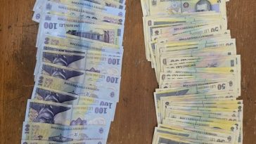 Un bărbat care avea droguri asupra sa, în Mamaia, a încercat să mituaiscă un echipaj de jandarmi cu aproape 8000 de lei – FOTO