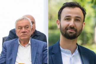 Primăria Buzău vrea să cumpere un ”coteţ mobil”, în valoare de 37.000 de euro, pe care să-l amortizeze valorificând ouăle / Contre între primarul Constantin Toma (PSD) şi consilierul PNL Irinel Cîrstea