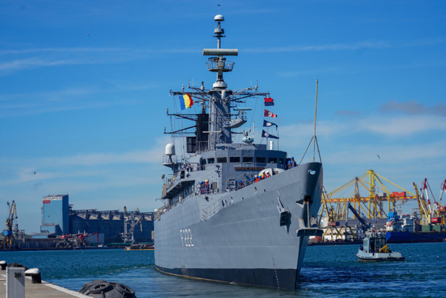 Fregata ”Regina Maria” participă la o misiune de supraveghere şi monitorizare în Marea Mediterană