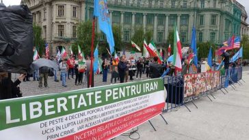 În pofida uciderii sau arestării a zeci de mii de protestatari, a războiului cu SUA ori a sancţiunilor internaţionale împotriva Iranului, Grupul parlamentar românesc de prietenie cu Republica Islamică Iran rezistă