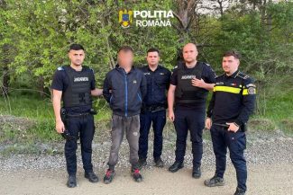 Vrancea: Zeci de poliţişti şi jandarmi, mobilizaţi pentru prinderea unui bărbat care şi-a agresat concubina şi a lovit-o de mai multe ori cu un cuţit