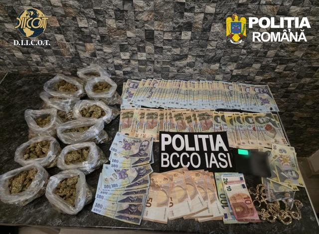 Cocaină vândută într-o vulcanizare din Iaşi/ Clienţii cumpărau cocaină cu 500 de lei gramul/ Cinci persoane au fost arestate pentru trafic de droguri – FOTO