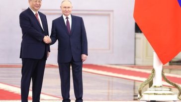 Putin declară că relaţiile dintre Rusia şi China sunt la un nivel fără precedent şi îl invită pe Xi în Rusia