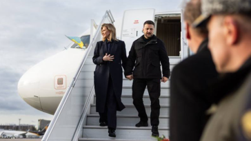 Preşedintele Volodimir Zelenski vine la Bucureşti, la Summit-ul B9, împreună cu soţia sa, Olena Zelenska / Aceasta va avea un program separat, cu Mirabela Grădinaru – surse
