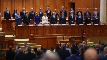 GUVERNUL VEŞTEA A PICAT – Presa internaţională: Criza politică se adânceşte în România, după ce parlamentarii au respins noul guvern