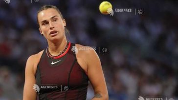 Tenis: Arina Sabalenka a dominat-o pe Naomi Osaka și a acces în sferturi la Roland Garros