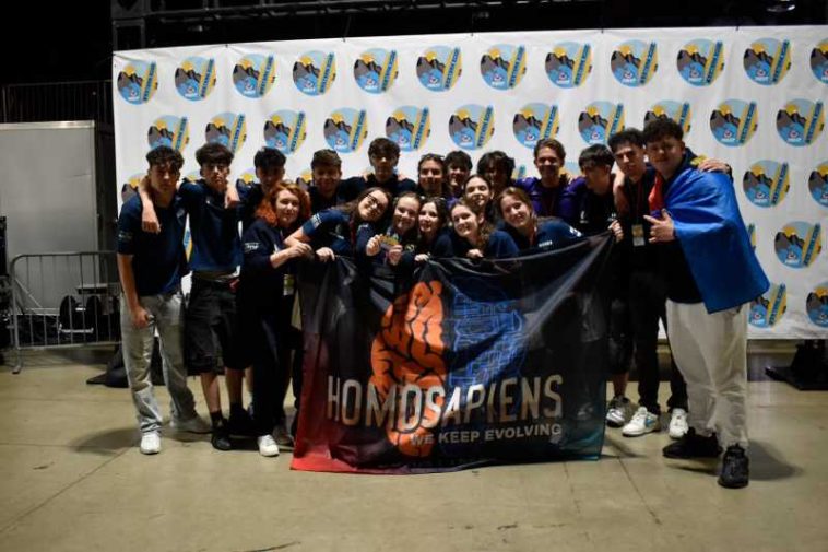 Buzău: Echipa Homosapiens a obținut locul II Inspire Award la competiția mondială de robotică din SUA